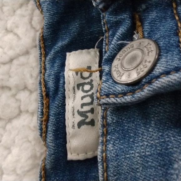 Mudd Women's Distressed Denim Shorts - Picture 4 of 12